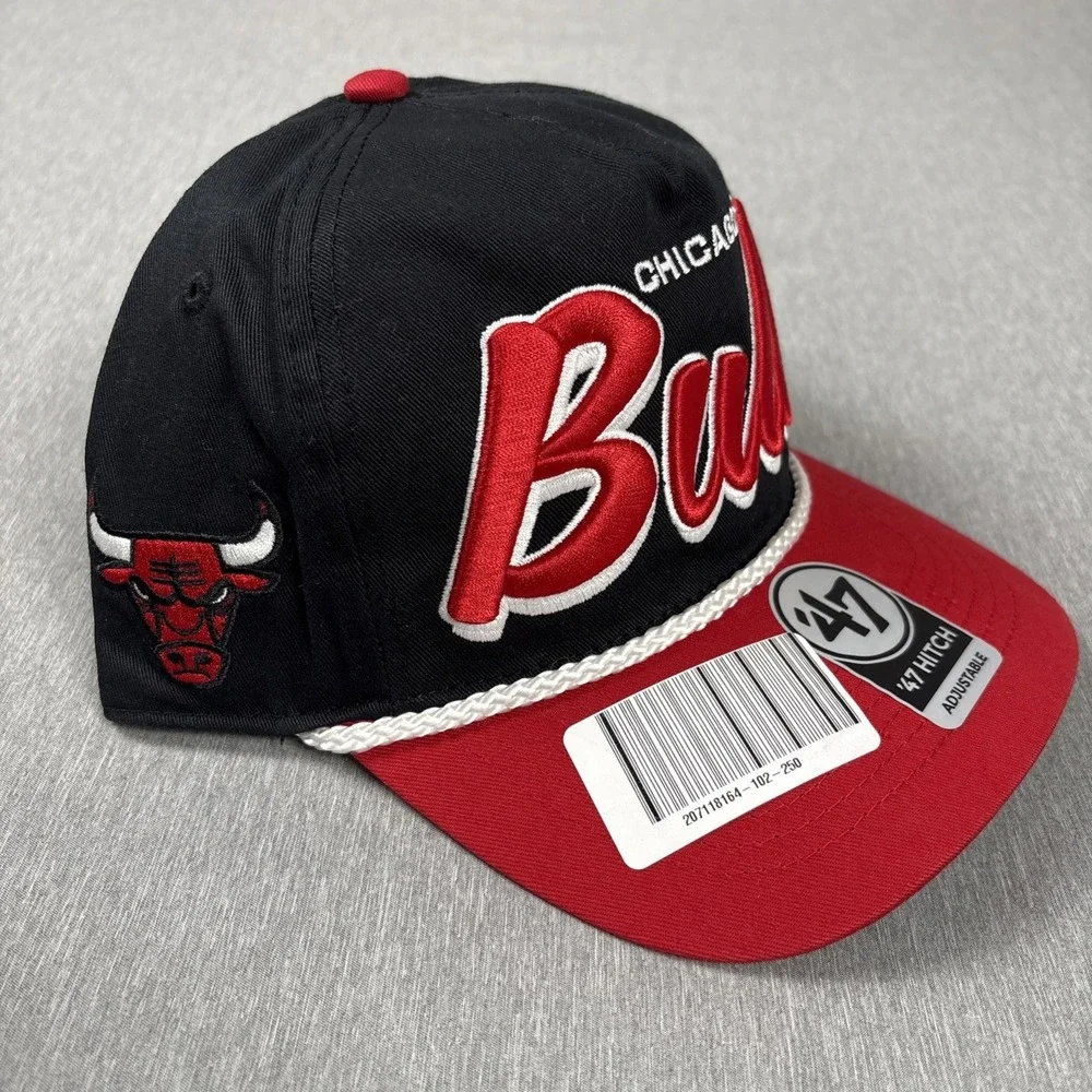 Chicago Bulls '47 Hitch Rope Script Adjustable Black / Red Snapback Hat NBA